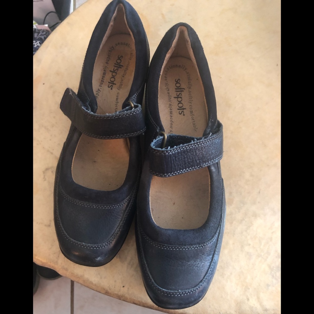 Softspots Mary Jane navy size 7